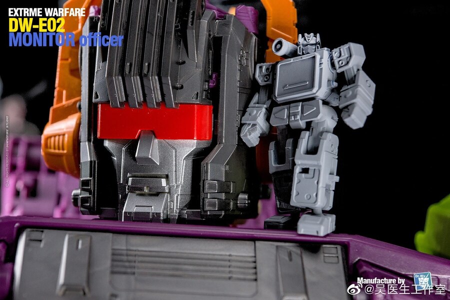 Extreme Warfare DW E02 Monitor Officer Unofficial Legends Soundwave  (12 of 12)